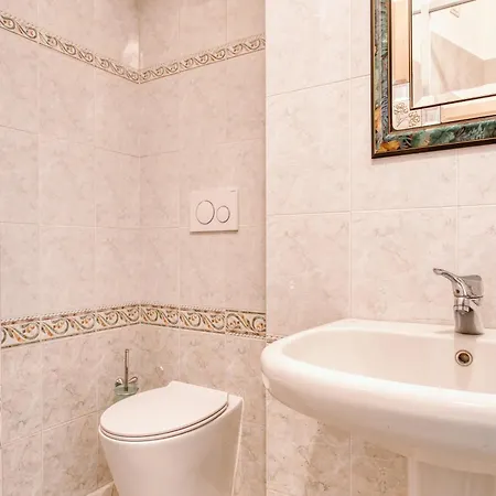 Apartamento Hostmate - - Corso Garibaldi - Brera Milán